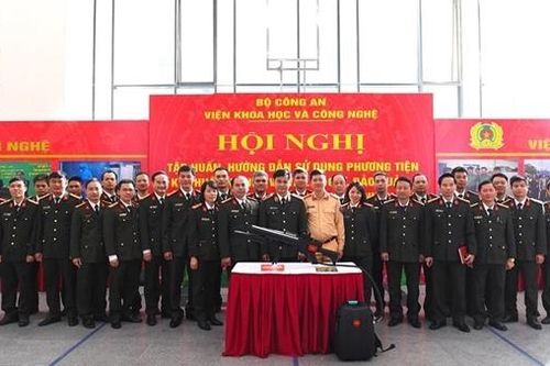 Nâng cao kỹ năng sử dụng các phương tiện kỹ thuật nghiệp vụ và hóa chất cho Công an các đơn vị, địa phương