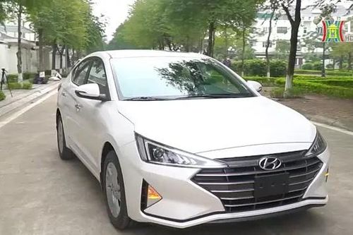 Hyundai gọi sửa chữa hơn 226 nghìn xe Santa Fe và Elantra