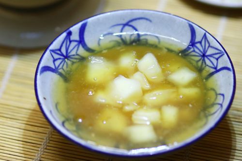 Cách làm chè sắn nóng thơm ngon