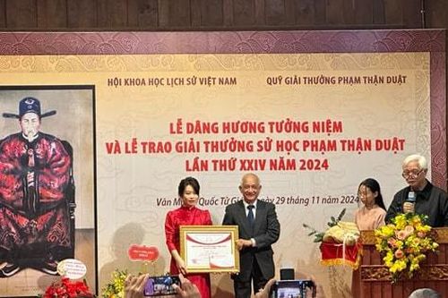 6 Tiến sĩ được trao Giải thưởng sử học Phạm Thận Duật năm 2024
