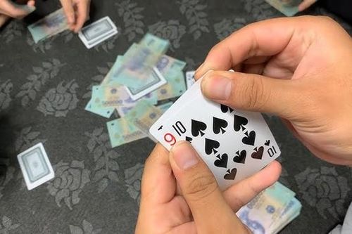 Ly kỳ hành tung của nhóm 'cờ bạc bịp' cho nạn nhân dùng ma túy để quên việc bị lừa