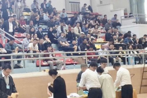 Huyện Sóc Sơn: làm rõ việc khách hàng trả giá 30 tỷ/1m2 đất rồi bỏ cọc