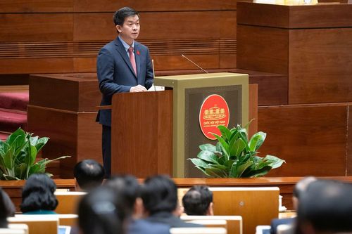 Cấm sản xuất, kinh doanh, nhập khẩu, sử dụng thuốc lá điện tử từ năm 2025