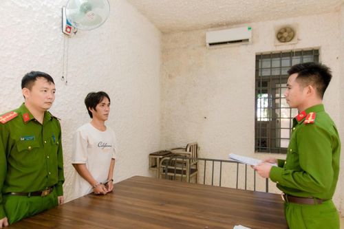 Theo dấu kẻ đột vòm nhà dân