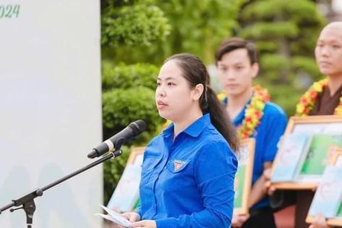 Thành Đoàn TP. HCM tuyên dương 88 cá nhân và tập thể xuất sắc trong công tác tình nguyện năm 2024