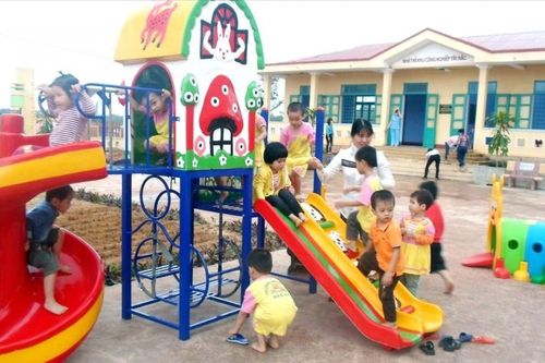 Băn khoăn nhà trẻ cho con công nhân