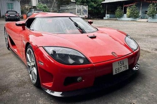 'Săm soi' Koenigsegg CCX độc nhất Việt Nam ra biển số Hải Phòng
