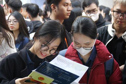 100 doanh nghiệp tìm nhân sự tại Trường ĐH Kinh doanh và Công nghệ Hà Nội