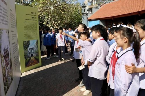 Triển lãm 'Văn Miếu - Quốc Tử Giám và truyền thống khoa bảng Hải Phòng'