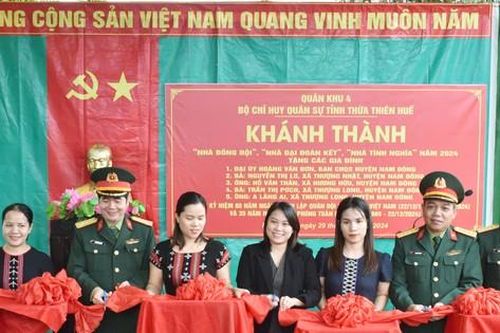Thừa Thiên-Huế: Bàn giao nhiều nhà đồng đội, nhà tình nghĩa
