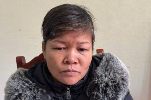 'Xin xe' bất thành, người phụ nữ cắn chiến sỹ công an phải khâu 12 mũi