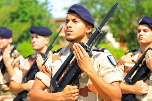 Pháp gặp cú sốc bất ngờ ở châu Phi