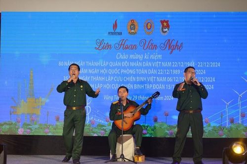 Ấn tượng Liên hoan 'Tiếng hát cựu chiến binh Tập đoàn Dầu khí Quốc gia Việt Nam lần thứ II'
