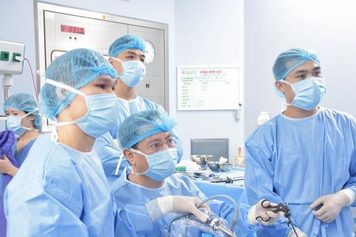 Giảm cân sau sinh bằng phẫu thuật nội soi thu nhỏ dạ dày