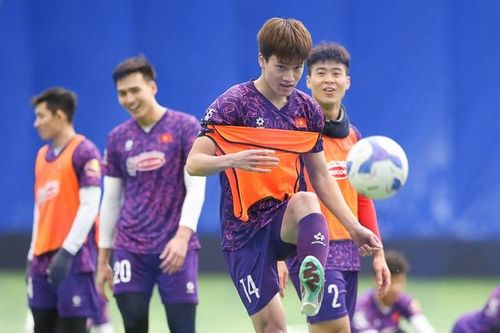Tuyển Việt Nam háo hức đấu đội bóng cũ của HLV Kim Sang Sik