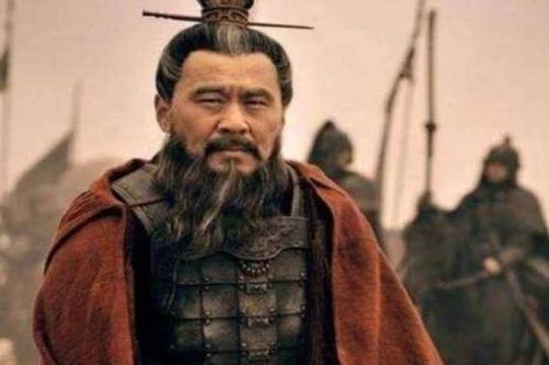 Dân gian có câu: 'Nhắc Tào Tháo, Tào Tháo đến', câu này còn có vế sau rất nổi tiếng nhưng không ai dám nói, vì sao?