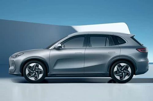 'Kẻ hạ sát' Honda CR-V ra mắt, giá gần 590 triệu đồng