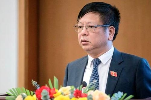 Quốc hội thống nhất cấm thuốc lá điện tử, thuốc lá nung nóng