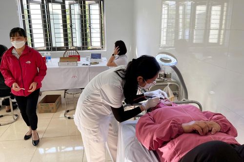 TP. Phổ Yên: Khám bệnh, tư vấn sức khỏe cho 300 đối tượng chính sách