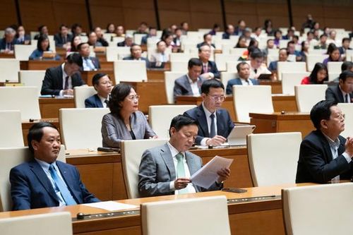 Quốc hội: Nghiên cứu có chính sách hạn chế đầu cơ, tích trữ vàng