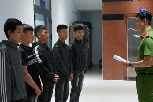 Bắt nhóm thực hiện 18 vụ trộm trong nửa tháng để lấy tiền chơi game