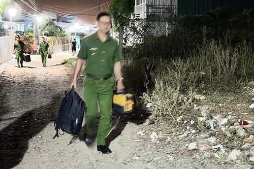Hai người dùng hung khí đánh nhau do mâu thuẫn, 1 người tử vong