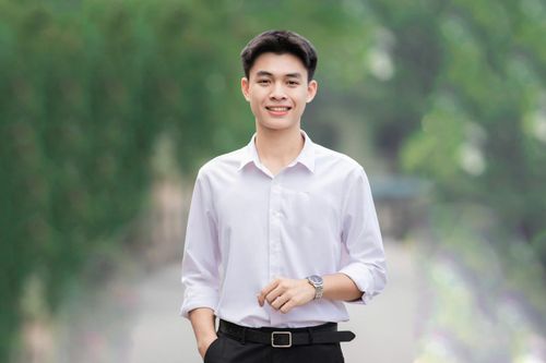 Thành tích học tập cực đỉnh của nam sinh Bách khoa hai lần giành ngôi nam vương