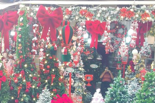 Đa dạng loại hình dịch vụ dịp lễ Noel