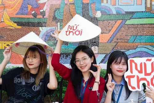 Khi giới trẻ làm truyền thông về vẻ đẹp phụ nữ Việt Nam
