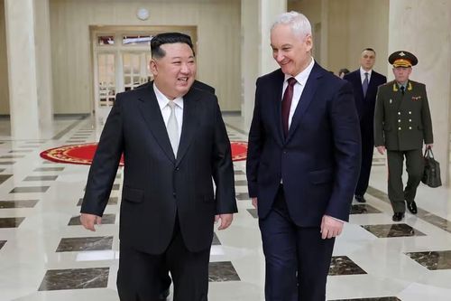 Nga-Triều Tiên củng cố quan hệ quốc phòng, ông Zelensky có đề xuất cho NATO