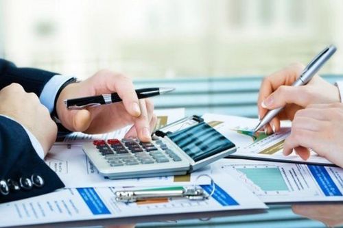 Thêm hai doanh nghiệp bị phạt hành chính do vi phạm trong hoạt động và báo cáo