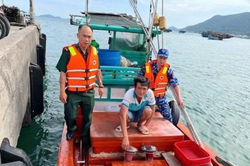 Liên tiếp phát hiện tàu cá chở thuê thiết bị giám sát hành trình cho tàu khác