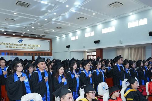93% sinh viên tốt nghiệp Trường ĐH Mở TPHCM có việc làm sau khi tốt nghiệp