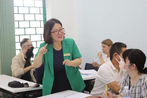 Tuyển dụng giảng viên: Khó giữ chân nhân tài