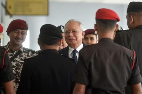 Cựu Thủ tướng Malaysia Najib Razak tiếp tục ra hầu tòa, có thể phải chịu thêm án tù