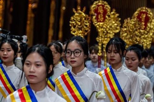 Lễ tưởng niệm 716 năm Phật hoàng Trần Nhân Tông nhập Niết bàn tại Yên Tử