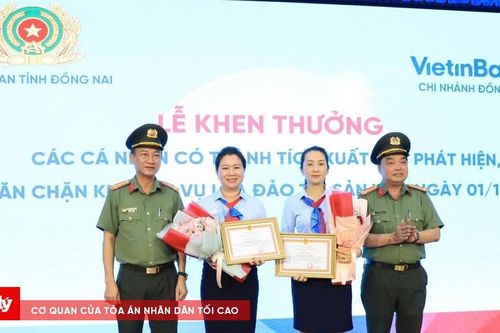 Khen thưởng nhân viên ViettinBank 'nhạy bén' ngăn chặn vụ lừa đảo 380 triệu đồng