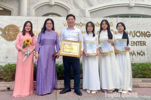 Tuyên Quang có 1 tác phẩm đoạt giải Ba toàn quốc Cuộc thi Thầy cô trong mắt em năm 2024