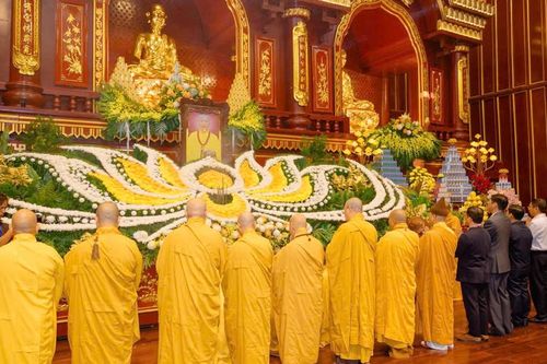 Đại lễ tưởng niệm 716 năm ngày Đức Phật hoàng Trần Nhân Tông nhập Niết-bàn, tại Yên Tử