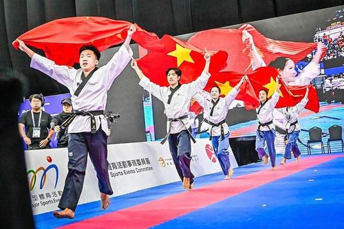 Đội tuyển taekwondo Việt Nam giành huy chương vàng thế giới với 8.680 điểm