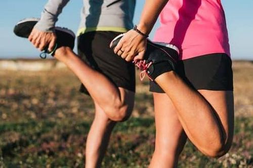 Người mắc Hội chứng chân không nghỉ cần tập luyện thế nào?