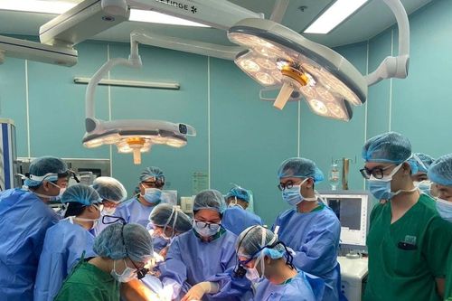 Tái tạo xương hàm cho bệnh nhân bằng công nghệ 3D