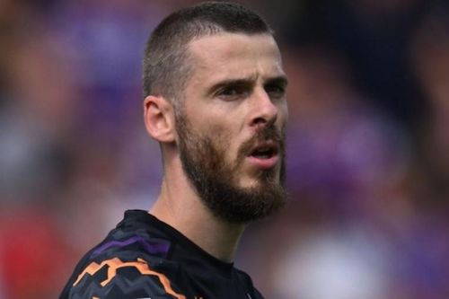 Phản ứng của De Gea khi đồng đội đột quỵ