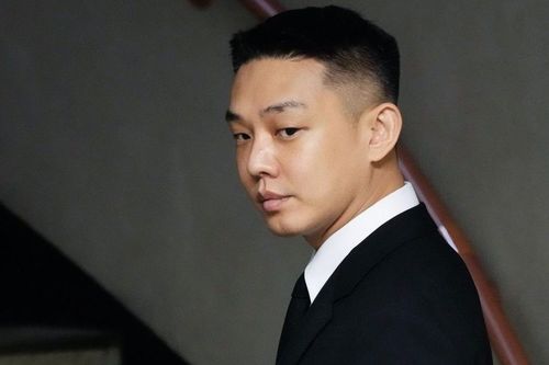 Yoo Ah In bán nhà giữa lúc ngồi tù