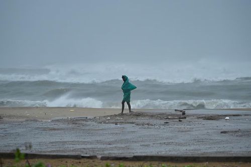 Bão Fengal làm 19 người thiệt mạng ở Ấn Độ và Sri Lanka