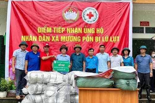 'Điểm tựa bình yên' của công nhân vùng lũ quét Mường Pồn