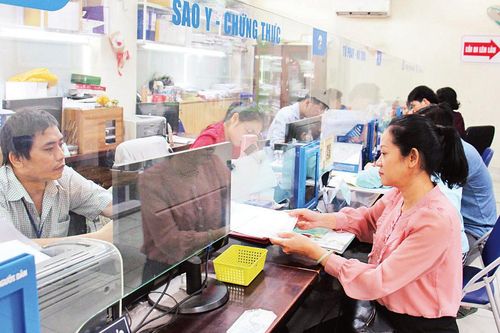 Tinh giản biên chế gắn với nâng chất đội ngũ cán bộ, công chức