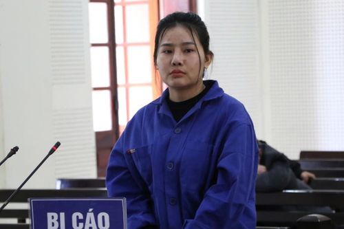 Nối gót chồng vào tù
