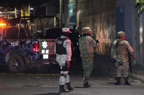 Mexico cam kết 'săn lùng' hung thủ trong vụ xả súng tại bang Guanajuato