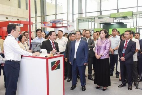 Agribank Demonstrates 6 Outstanding Services at the 2024 Banking Digital Transformation Event